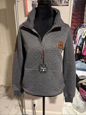 Women's Gray Quilted Half-Zip Sweater